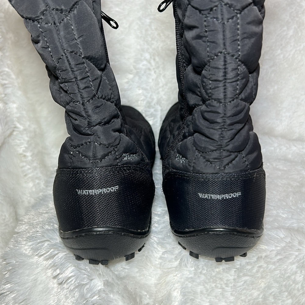Columbia Black Quilted Snow Boots - Picture 4 of 8